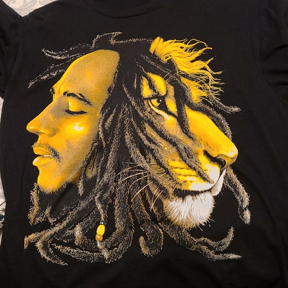 Bob Marley Lion profile fashion T-shirt Black